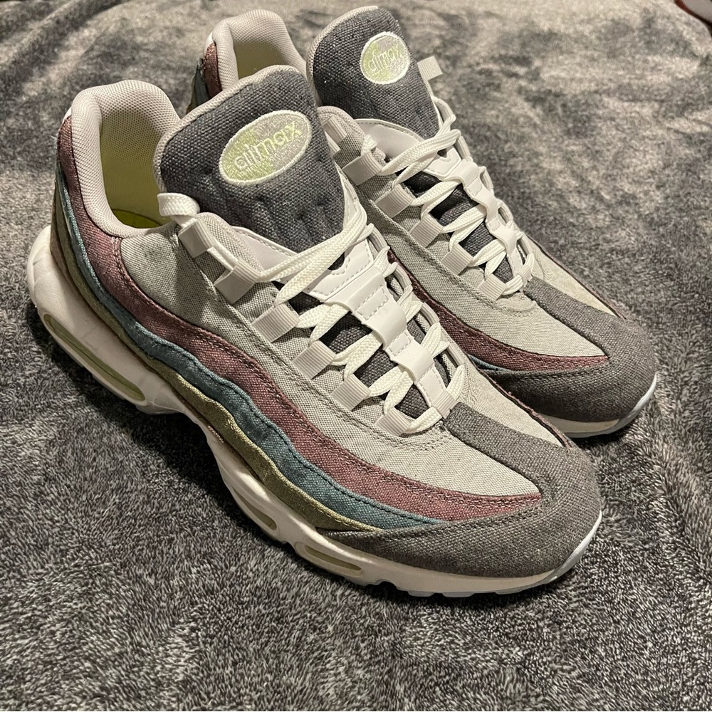 Nike Air Max 95 - Picture 3 of 9
